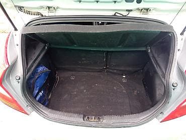 ravon spark: Hyundai Solaris: 2014 г., 1.6 л, Ручные, Бензин, Хэтчбэк — 2