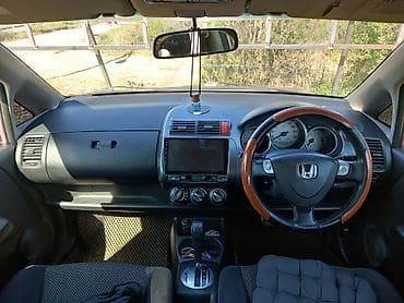 mini copper: Honda Fit: 2002 г., 1.5 л, Вариатор, Бензин, Хэтчбэк — 8