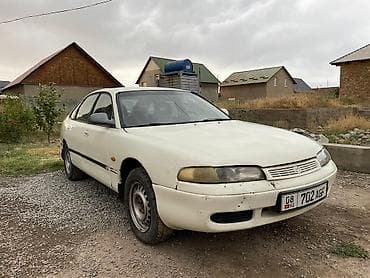 Mazda 626: 1994 г., 2 л, Механика, Бензин, Хэтчбэк