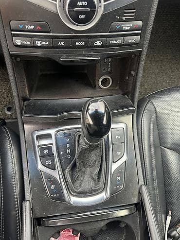 byd e9: Hyundai Grandeur: 2015 г., 3 л, Автомат, Бензин, Седан — 7