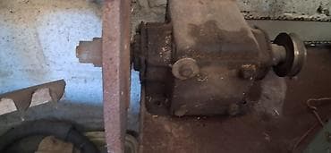 токарный цех: Точилка с электродвигателем 5000 с . Кпп нива 5 ступ- 3000. Рулевая — 3