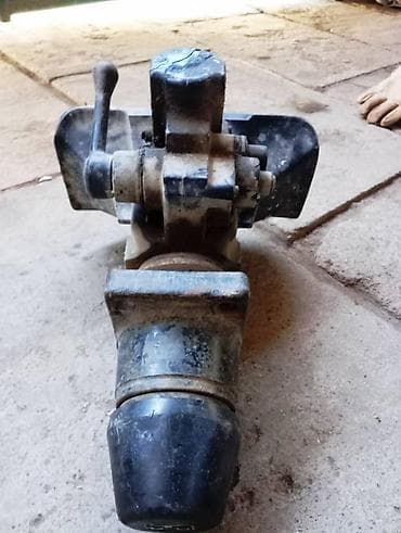 колпаки 15 размер: Фаркоп Для грузовых авто Mercedes-Benz, Б/у, Самовывоз — 8