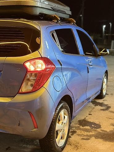 mersedes g class: Chevrolet Spark: 2016 г., 1 л, Робот, Бензин, Хэтчбэк — 5