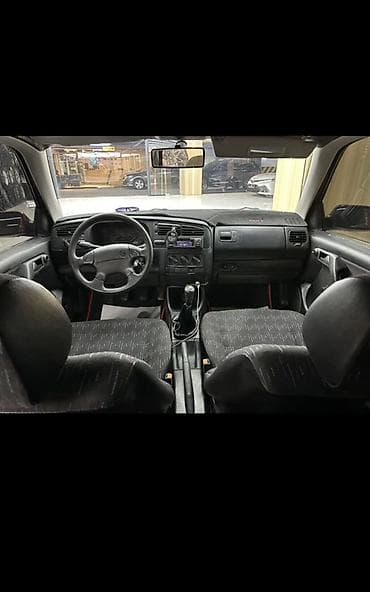 Volkswagen: Volkswagen Golf: 1996 г., 1.6 л, Механика, Бензин, Хэтчбэк — 8