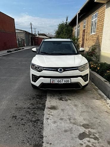 lexus harrier: Ssangyong Tivoli: 2022 г., 1.5 л, Автомат, Бензин, Кроссовер — 1