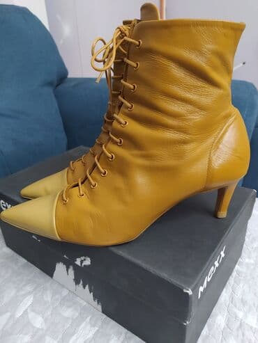 zara обувь: Продаю сапожки,, ZARA,, Деми,кожа, размер 37 -38,удобный каблук — 4