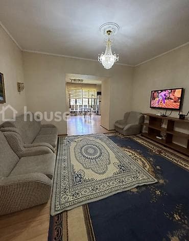 Дома: 250 м², 6 комнат, Только парням — 3
