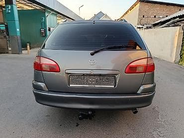 Транспорт: Toyota Avensis: 2002 г., 2 л, Механика, Дизель, Универсал — 7