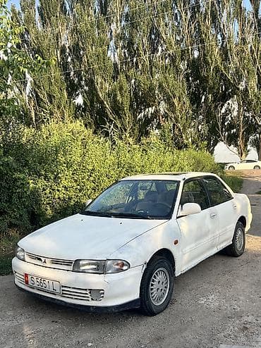 dodge challanger: Mitsubishi Lancer: 1993 г., 1.6 л, Механика, Бензин, Седан — 4