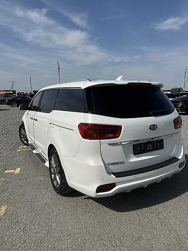 jetta 2: Kia Carnival: 2019 г., 2.2 л, Автомат, Дизель, Минивэн — 6
