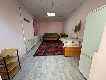 red centr: Сдаётся квартира Характеристики и планировка: - Один просторный зал — 5