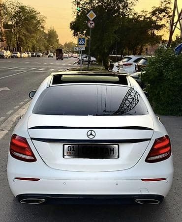 v class: Mercedes-Benz E-Class: 2018 г., 2 л, Автомат, Бензин, Седан — 5