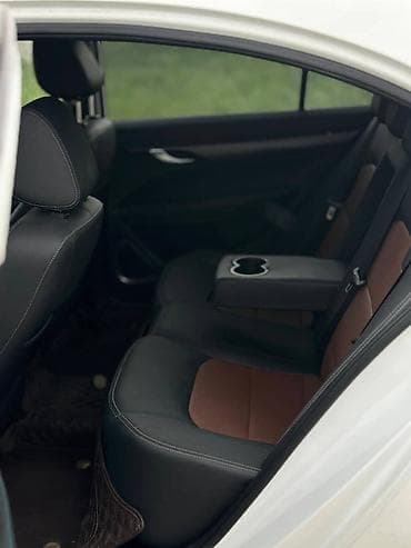 Geely: Geely Emgrand GT: 2019 г., Робот, Электромобиль, Седан — 6