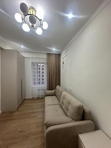 coffee table: Прямой диван — 1