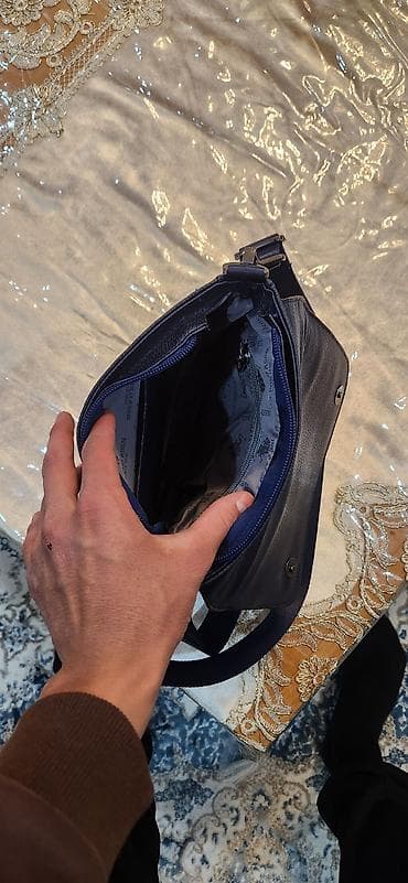 барсетка лакосте зеленая: Барсетка, Материал: Искусственная кожа, Застежка на молнии, Новый — 3