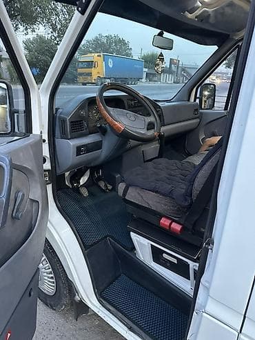 v klass: Mercedes-Benz Спринтер: 1999 г., 2.9 л, Ручные, Дизель, Бус — 6
