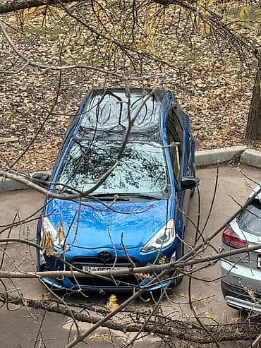 e star: Toyota Aqua: 2017 г., 1.8 л, Гибрид, Хэтчбэк — 6