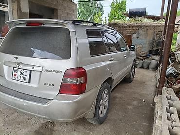 subaru forester: Toyota Highlander: 2003 г., 3.3 л, Автомат, Бензин, Кроссовер — 4