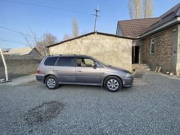 Продажа авто: Honda Odyssey: 2001 г., Автомат, Бензин, Минивэн — 4