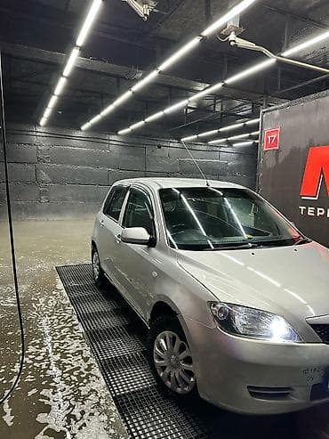 Продажа авто: Mazda Demio: 2003 г., 1.3 л, Автомат, Бензин, Хэтчбэк — 2