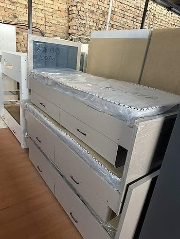 двух яростная: Односпальные кровати и двухъярусная кровать с выдвижными ящиками для — 1