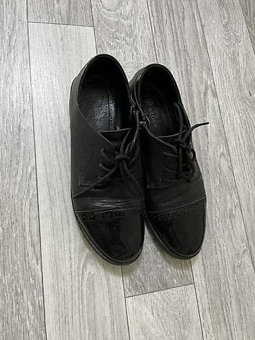 39 р: Классические черные оксфорды Baden - Материал верха: гладкая кожа с — 1