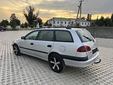 Транспорт: Toyota Avensis: 2000 г., 2 л, Механика, Дизель, Универсал — 10