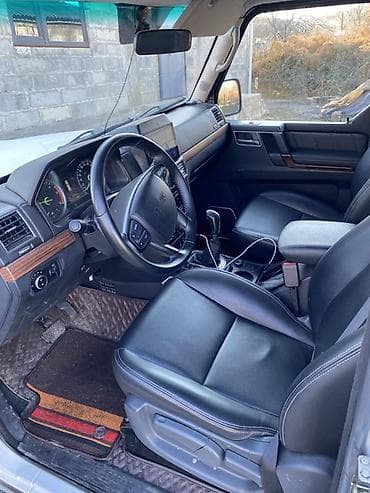 мерс 124 3 2: Buick GL8: 2021 г., Бензин — 5