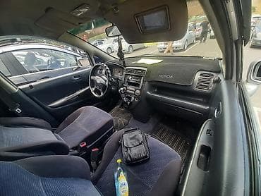одиссей юбка: Honda Stream: 2002 г., 2 л, Механика, Бензин, Минивэн — 5