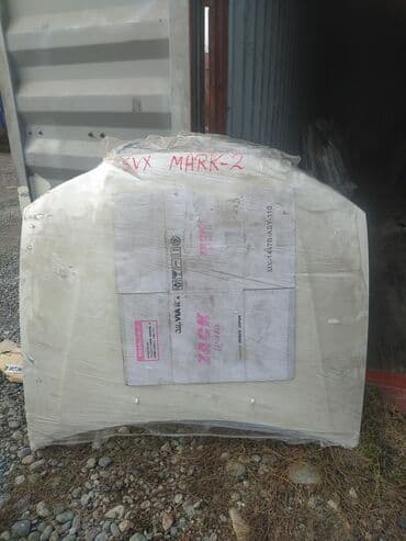 капот прадо: Toyota — 1