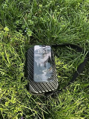 nokia n82: IPhone 13, Черный — 5