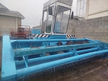 Ешка 302сатылат жатка 4мотовила привазной сатылат документы бар