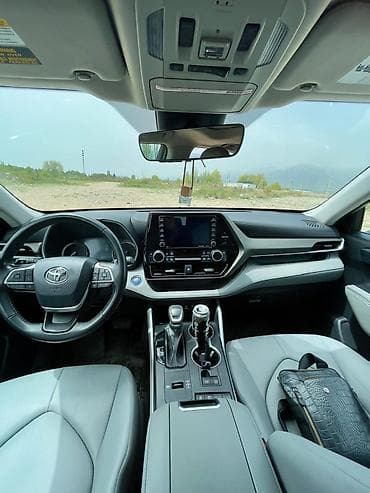 Toyota: Toyota Highlander: 2022 г., 2.5 л, Автомат, Гибрид, Кроссовер — 10