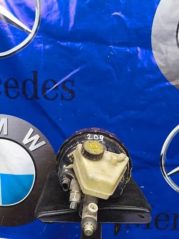 Вакуумный усилитель тормозов на Mercedes-Benz W209