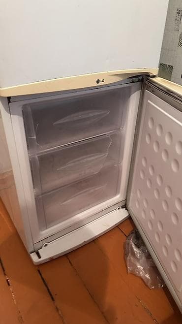 komp kg: Холодильник LG, Двухкамерный — 2