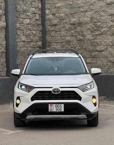 Toyota RAV4: 2021 г., 2.5 л, Автомат, Гибрид, Кроссовер at lalafo.kg Toyota RAV4: 2021 г., 2.5 л, Автомат, Гибрид, Кроссовер