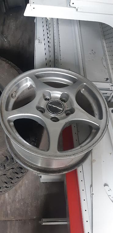 Шины: Диски R 15 — 2