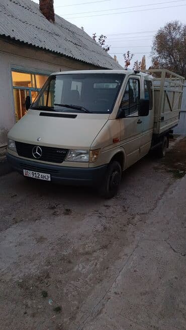 набор ключей для автомобиля в чемодане: Грузовик, Mercedes-Benz, Дубль — 2