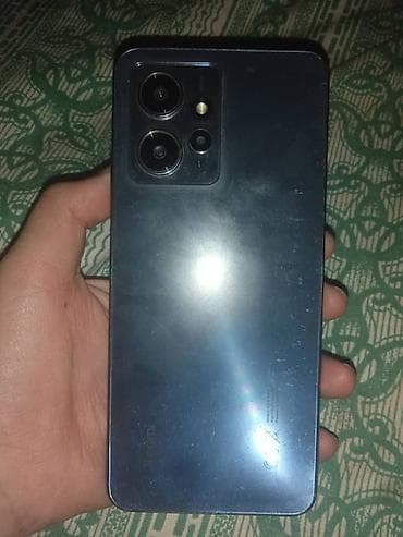 свет для видео: Redmi, Redmi Note 12, Б/у, 128 ГБ, цвет - Серебристый, 2 SIM — 1