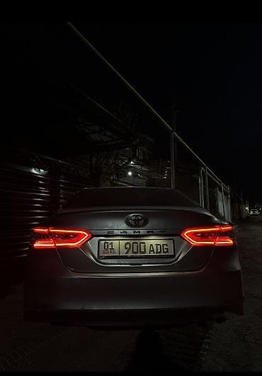 70 сом: Toyota Camry: 2018 г., 2.5 л, Автомат, Бензин, Седан — 3