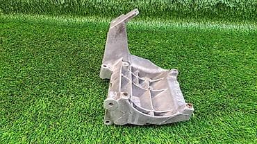 е38: Кронштейн опоры двигателя Е39 Е38 1 702 638 Год 1996 В отличном — 1