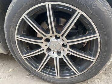 Литые Диски R 17 Mercedes-Benz, 1 шт, отверстий - 5, Б/у at lalafo.kg Литые Диски R 17 Mercedes-Benz, 1 шт, отверстий - 5, Б/у