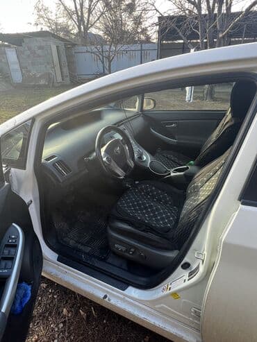 электрический мото: Toyota Prius: 2014 г., 1.8 л, Вариатор, Гибрид, Хэтчбэк — 8