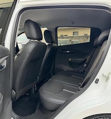джойс: Chevrolet Spark: 2020 г., 1 л, Автомат, Бензин, Хэтчбэк — 7