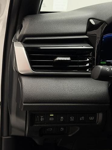toyota aurus: Toyota Camry: 2025 г., 2.5 л, Вариатор, Гибрид, Седан — 10