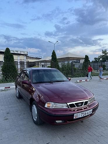 Унаа: Daewoo Nexia: 2008 г., 1.5 л, Кол менен иштөөчү, Бензин, Седан — 1