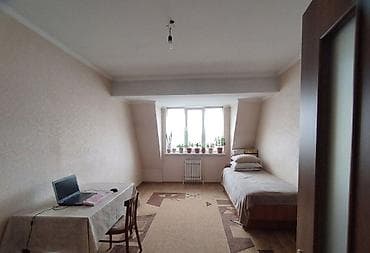 квартиры мкр улан: 3 комнаты, 83 м², Индивидуалка, 10 этаж, Старый ремонт — 1