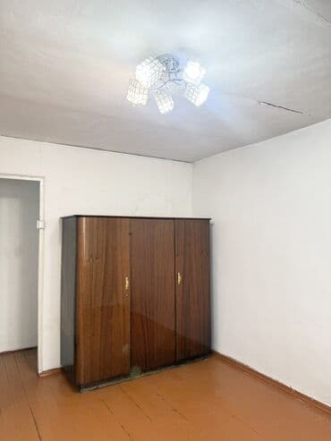 Недвижимость: 2 комнаты, 35 м², Хрущевка, 3 этаж — 9