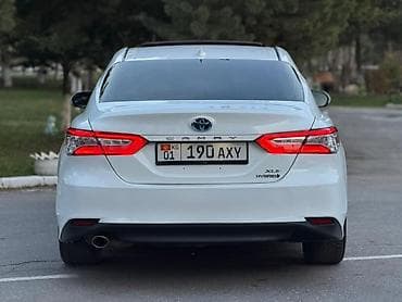 honda civic 2015: Toyota Camry: 2019 г., 2.5 л, Вариатор, Гибрид, Седан — 6