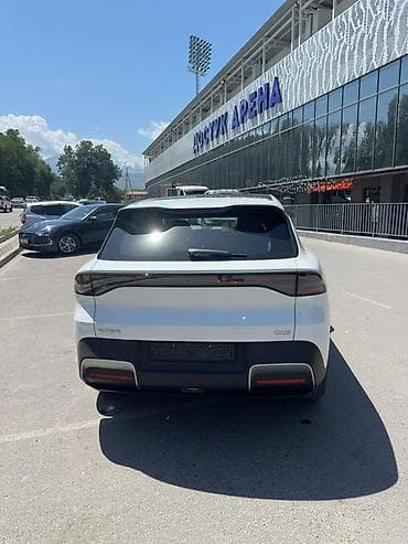 Транспорт: Changan Qiyuan Q05: 2026 г., 0.1 л, Автомат, Электромобиль, Кроссовер — 2